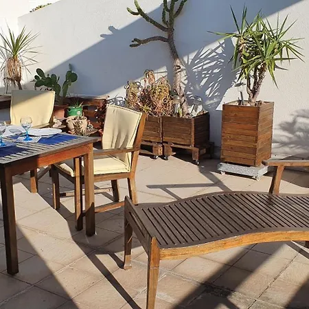 Avec Terrasse Tropezienne * Frejus